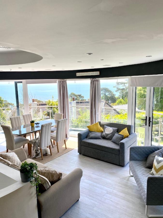 One Of The Best Properties In Lyme! Breathtaking Views Across The Whole Bay. 3 Stories With 2 Tier Veranda Around The Property. Sleeps 6 Лайм-Реджис Экстерьер фото
